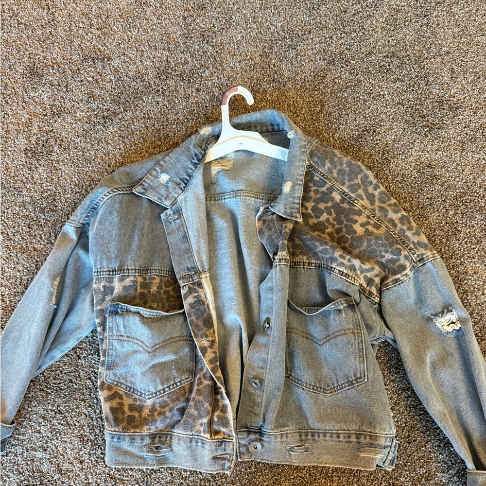 ❌🛑🚫 THIS ITEM SOLD: Leopard Print Denim Jacket
